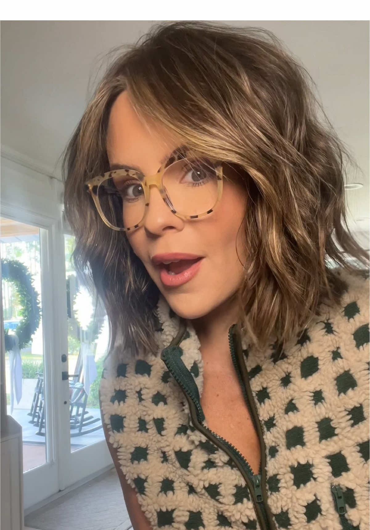 Essential Content Creator Setup: ✨ Game changer for creators! This ring light for content creation gives you flawless lighting for TikToks, Lives, and product videos. Adjustable brightness + tripod stand = pro-quality content from home 🎥💡  #creatorsearchinsights #contentcreation #filmsetup #techgadgets #vlogginggear 