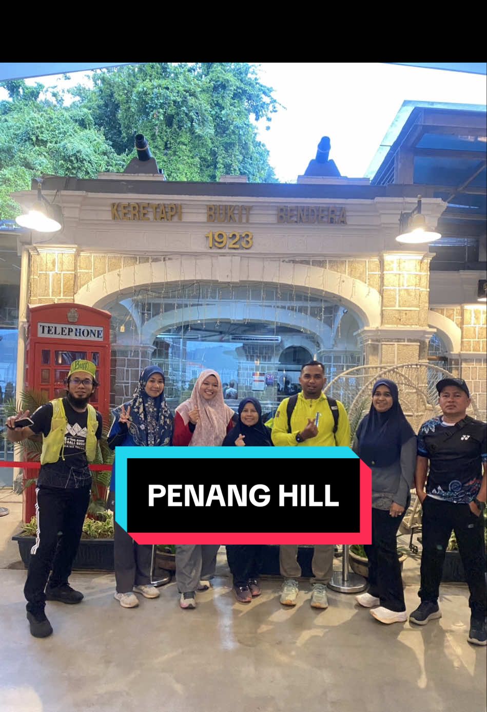 Lupa seketika kerja, cuti harini maka jadilah plan last minit rabat tangga Penang Hill. Terima kasih semua untuk kenangan harini 🥰  #penanghill #FatinFadzil #healing #Hiking 