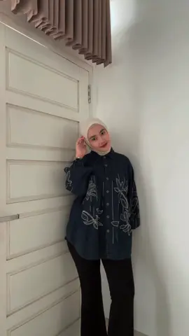 Engga bikin gerahh #CapCut #fyp #kemeja #oversize #denim 