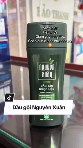 Trả lời @Nhã Trân Phạm Dầu gội dược liệu Nguyên Xuân giúp tóc sạch gàu, hết ngứa, giảm gãy rụng, cho tóc luôn chắc khoẻ 🥰 #daugoi #daugoithaoduoc #daugoitrigau #nguyenxuan #thuha 