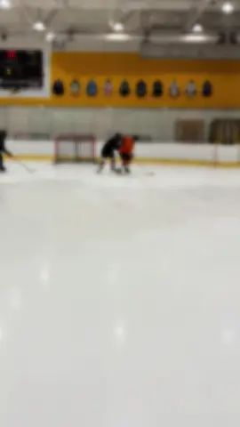 Nashville Flyers had their first skills session of the season! #letsgoflyers #nashvillehockey #hockeyskills