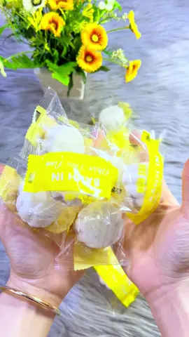 Bánh in mini nhân dừa non thơm ngon 1 túi 600gam 80k #emchintaphoa #xuhuong #xh #banhinnhanduanon 