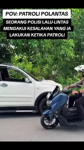 Seorang anggota Polisi Lalu Lintas kengakui kesalahannya ketika sedang melakukan patroli di jalan raya. Eh...ternyata polisi juga bisa bikin konten lucu...wkwk