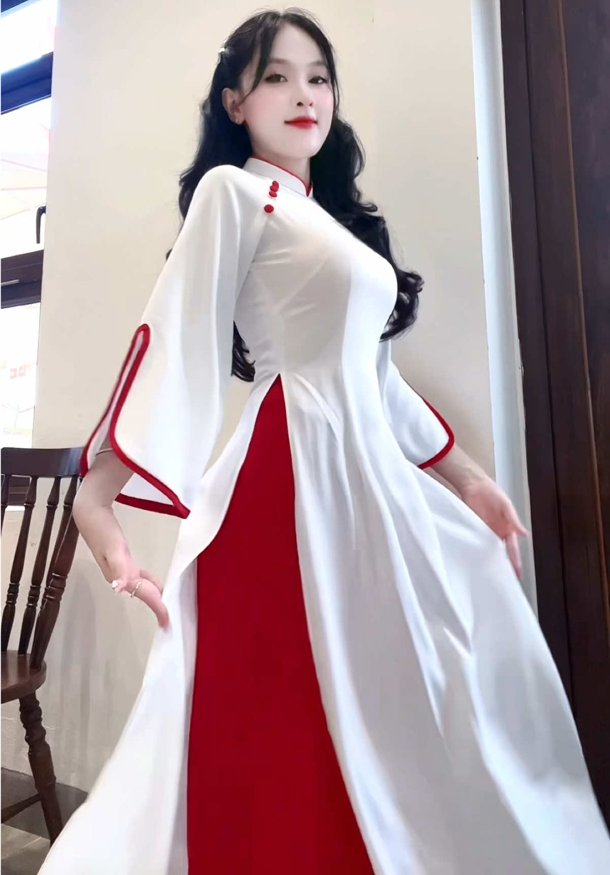 Tết sớm mấy chị ơi nhiều màu cho các chị chọn lun #aodai #aodaicachtan #aodaithietke #xuhuong #xuhuongtiktok 