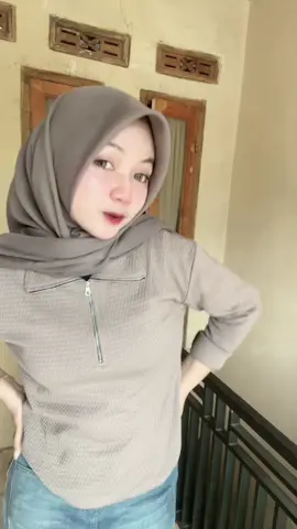 cakep bangtt si inii😍