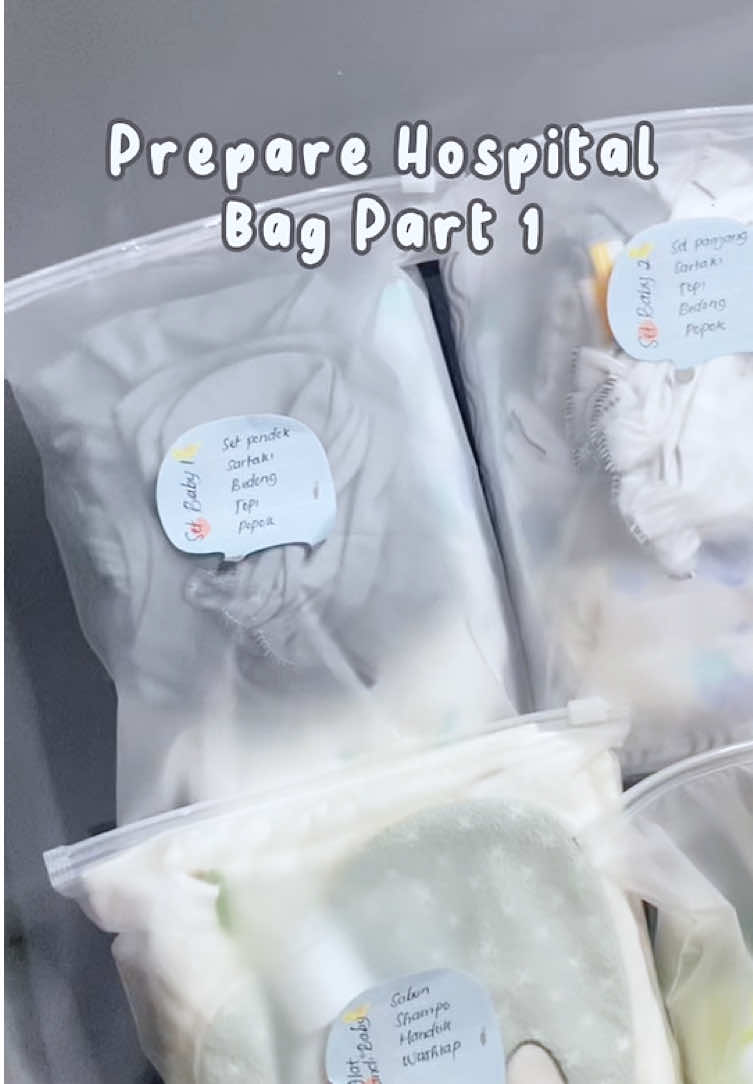 Prepare hospital bag part 1🫶🏻 untuk popok kain aku ngga tau bakal kepake atau ngga, tapi aku bawa ajaa hihi #hospitalbag #perlengkapanmelahirkan #perlengkapanbayi #gajiansale #promoguncang99 