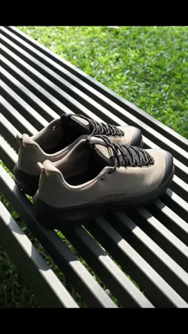 Jadi, lo pilih Desert X warna apa? Taupe atau Hitam?  #joindeclan #promoguncang99 #gajiansale #wanderseries #outdoorseries 