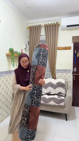 Promo ambyar karpet Malaysia free keset ukuran 140 x 190 #karpet #karpetlantai #karpetmalaysia #karpetmurah #karpetbusa 