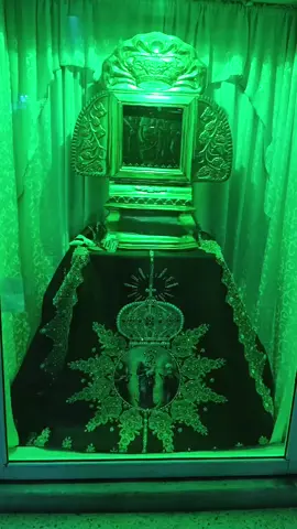 VIRGEN SAGRADA MARÍA YO TE OFREZCO EN ESTE DIA ALMA VIDA Y CORAZÓN 