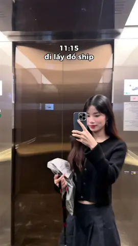 hết 8 tiếng nếu con còn chưa về, mẹ ơi vui lên mẹ có đứa con culi #officelife #dayinmylife #corporatelife #xuhuong #ngochuyenlacquan 