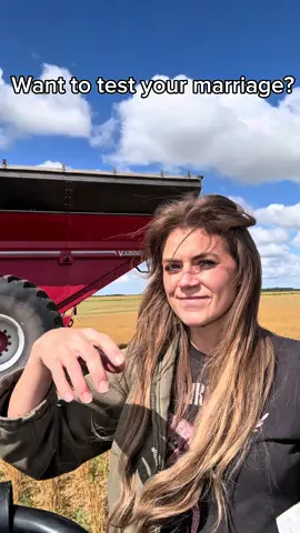 A real test test to your marriage 😬 #farming #funny #farmlife 
