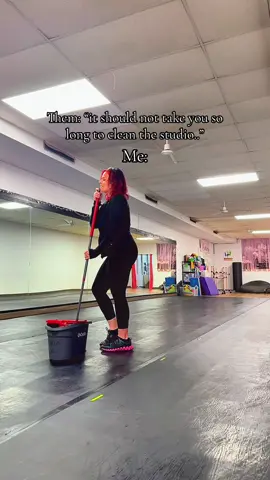 We gonna jam out ova here 😎 