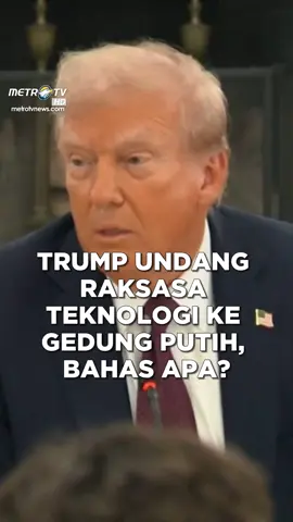 Presiden Amerika Serikat, Donald Trump, mengundang sejumlah pemimpin raksasa teknologi dunia untuk makan malam di Gedung Putih pada Kamis (4/9). Pertemuan ini dihadiri oleh nama-nama besar seperti Mark Zuckerberg, Bill Gates, Tim Cook, Sergey Brin, Sundar Pichai, dan Sam Altman. Dalam pertemuan tersebut, Trump menyampaikan beberapa agenda utama. Ia mempromosikan mata uang kripto dan memperingatkan negara-negara asing untuk tidak meregulasi teknologi. Selain itu, Trump juga mendorong dominasi Amerika Serikat dalam bidang kecerdasan buatan (Artificial Intelligence atau AI). #DonaldTrump #GedungPutih #Teknologi #Kripto #AI #RaksasaTeknologi