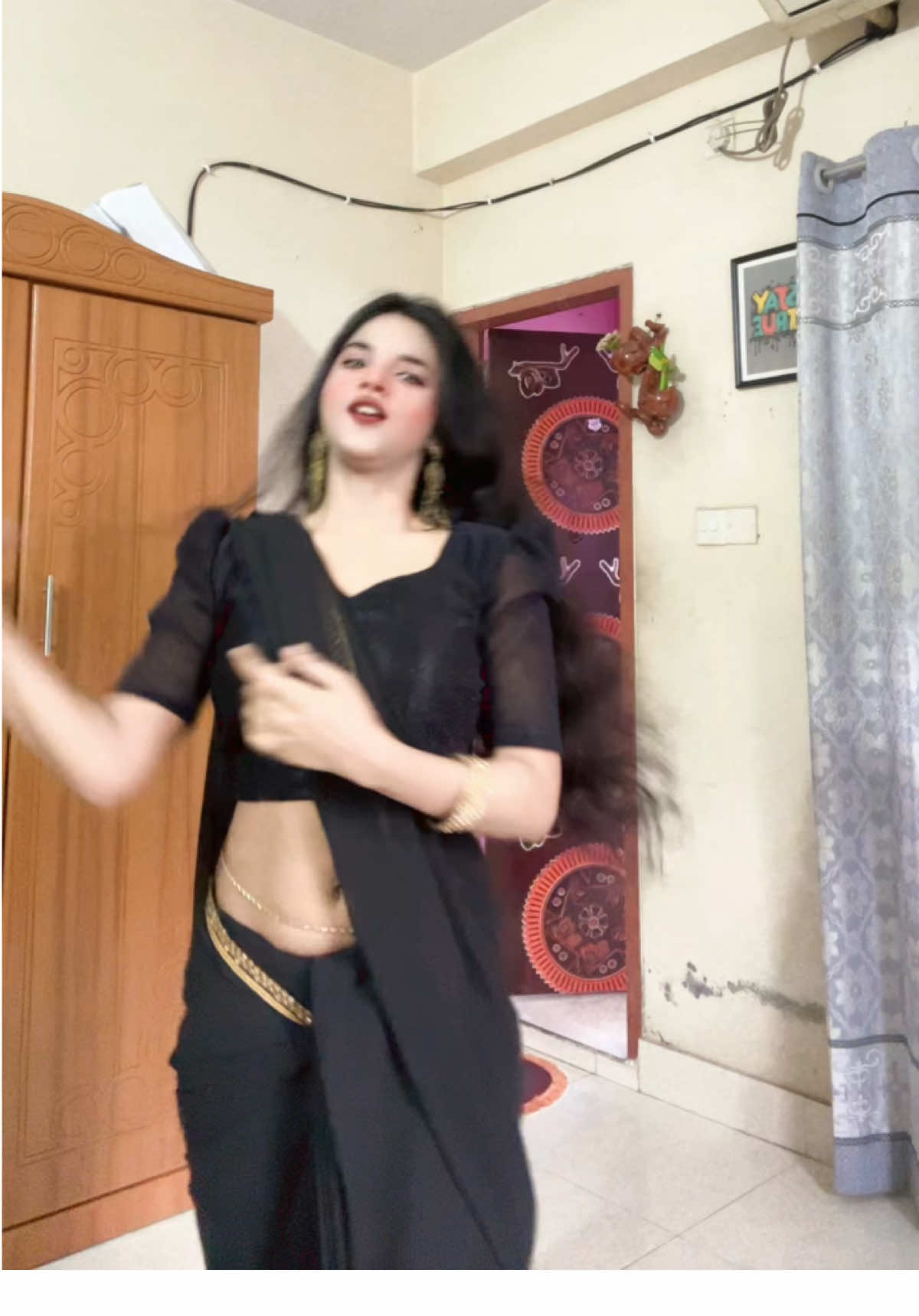 Buje dekho piooo🥺🥺#tiktok #foryoupagee #fypシ #tanishaafrozturshi #foryou 