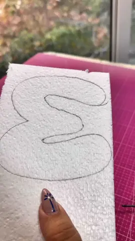 Very satisfying and smooth Styrofoam cutting letter M #ASMR 
