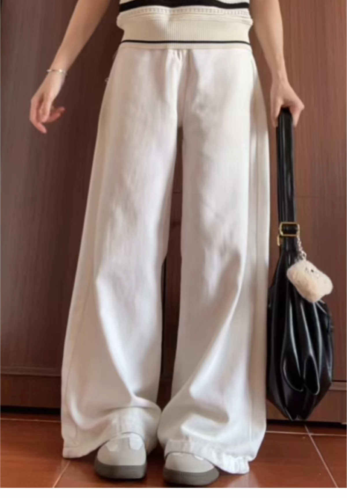 #trending #xh #viralvideo #quanjeanongrong #myoutfit 