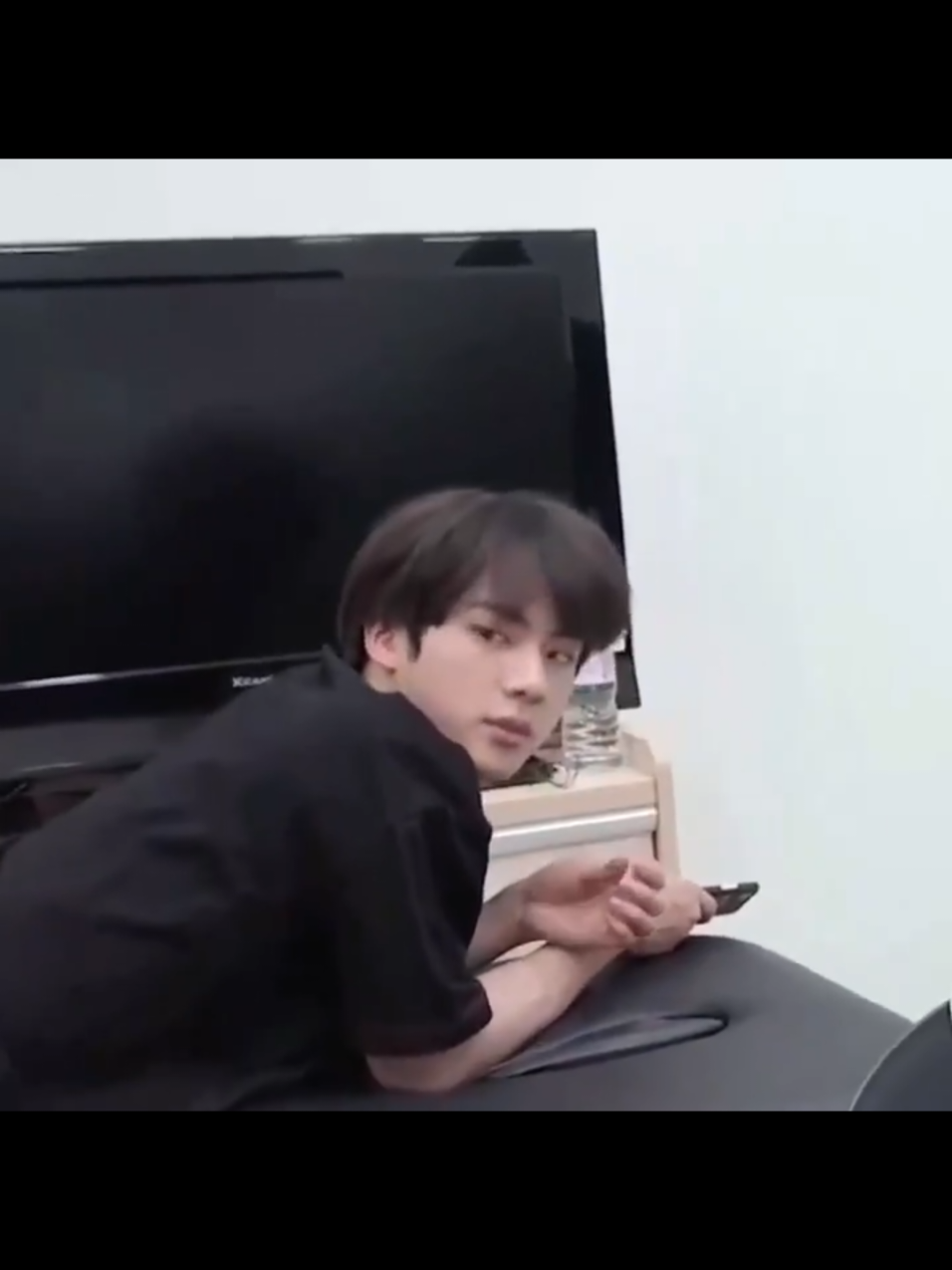 He can doing nothing yet still looks hot 😎😎 #kimseokjin #seokjin #seokjinbts #btsjin #worldwidehandsome 