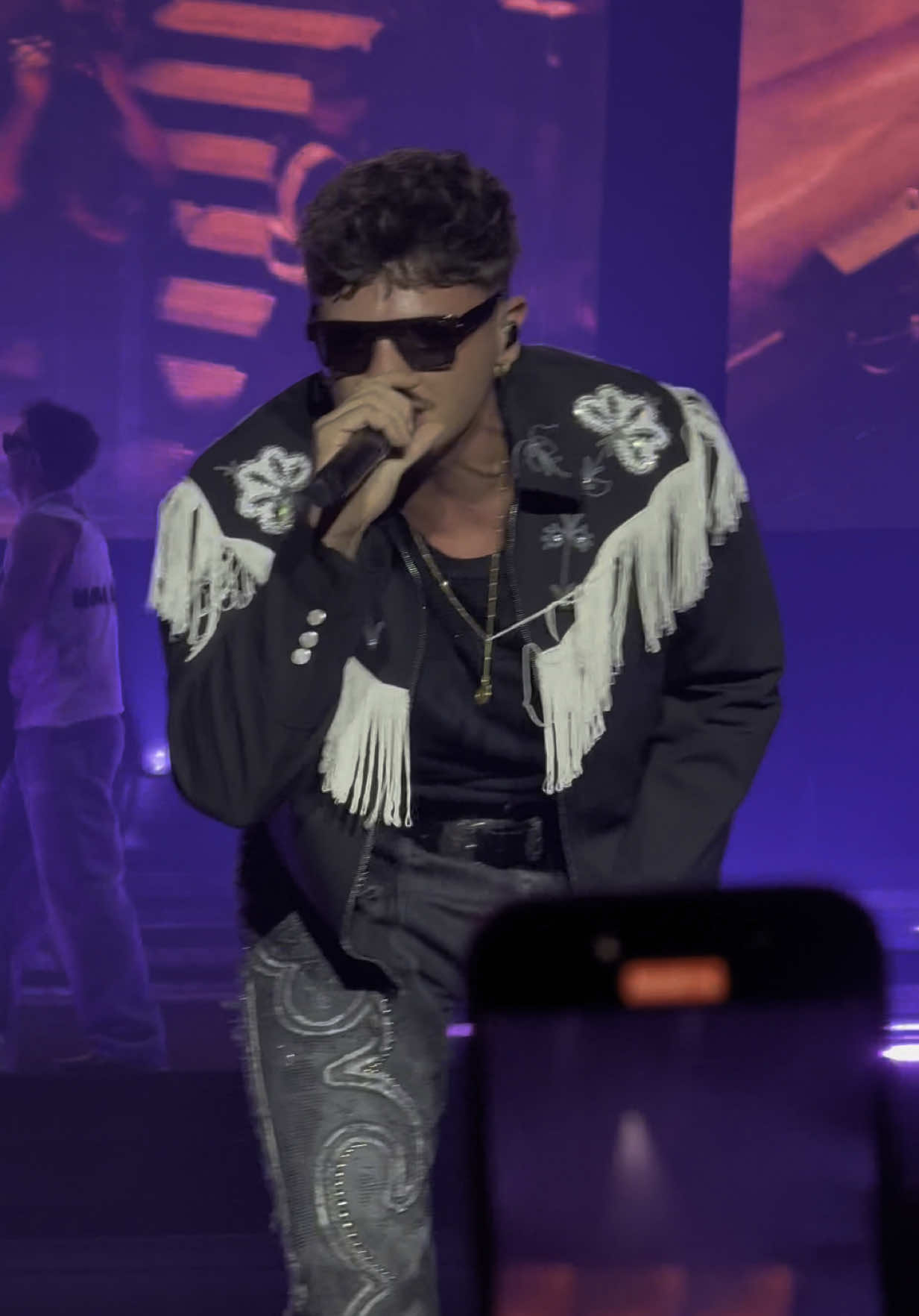 sei la fine del mondo 🐎@Olly #lanimaballa #ippodromomilano #lagrandefesta 