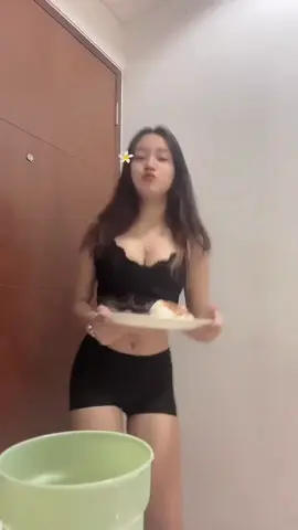 makan dlu gaess#tiktok #becca #viral #fashion #fakesituation⚠️ 