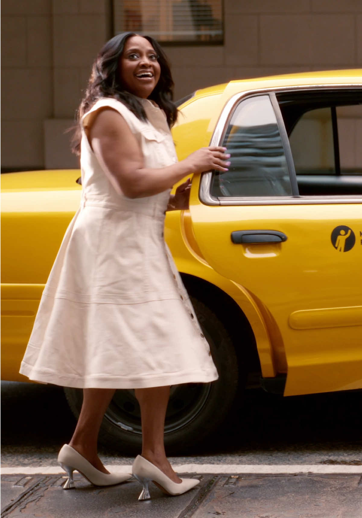 Sherri’s telling everybody! New Season Monday September 22! #sherrishepherd #daytimetv #joy 