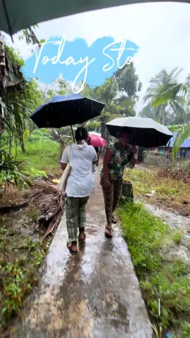 A social worker is not just assessing needs, but planting seeds of hope for a better tomorrow. #CapCut #SWDI #DSWD 