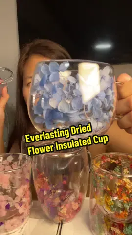 Magandang idea ipang regalo 😍 for sure magugustuhan talaga tong everlasting dried flowers insulated cup #giftidea #christmasgift #teachersdaygift #souvenirideas #tiktokshop99alloutshopping 