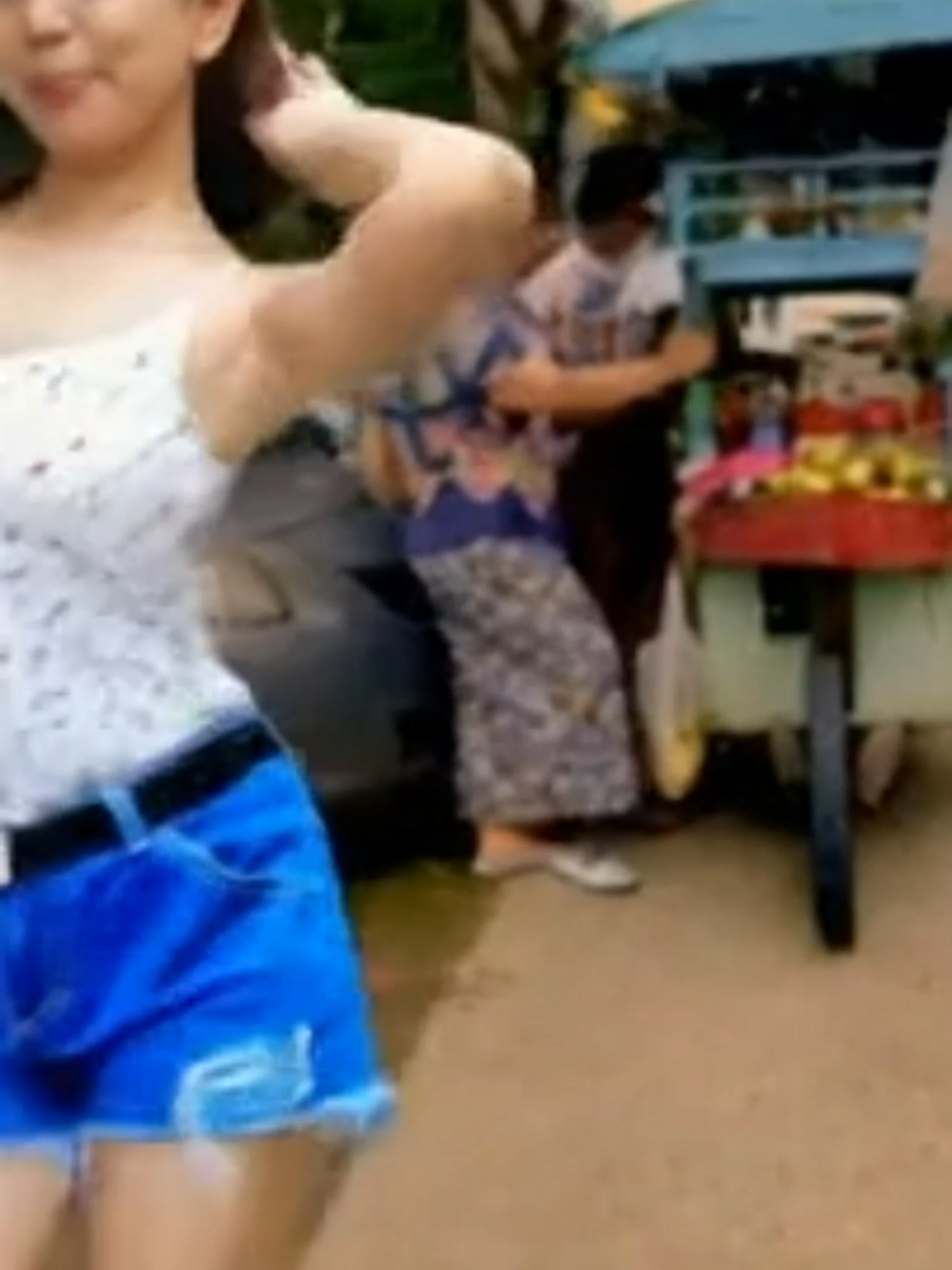 sexy burma girls volleyball 1/8/2025 desenho feito por mim