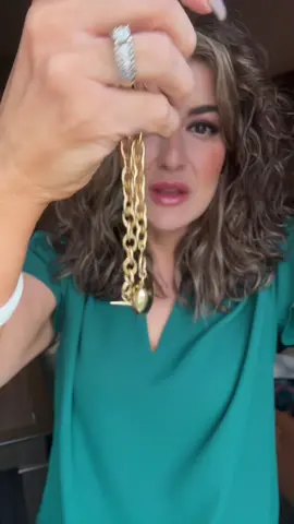 @Tewiky #jewelry #necklace #14kgold #chunkyjewelry 