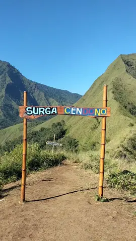 view puncak cendono✨                                                       #xybca #bukitcendonopacet #surgacendono #mojokerto #fyp 