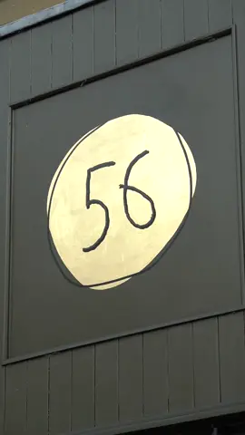 Looking for weekend plans? Make your way to 56 St James. Run by Alex and Warren, this laid-back cocktail bar brings seasonal drinks, natural wines and curated playlists together under one cosy roof. With thoughtful interiors and a menu full of homemade touches, it’s the place to be. #Walthamstow #E17 