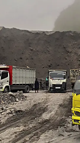 🍃 #glogor_kenong_merapi #ngorimenghidupi#trukmerapi #fyp#gigaherexstyle