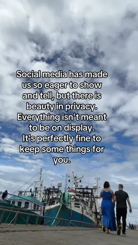 Just a reminder. #setthoseboundaries #settingboundaries #privacymatters #couplesoftiktoks #socialmediaisfake 
