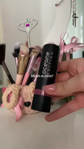 Blush da Oceane tem uma pigmentação incrível, corre aqui no carrinho e da uma olhada 😉😮‍💨🤌🏻  . . . . . . . #blush #blushstick #oceane #tiktokshopbrasil 