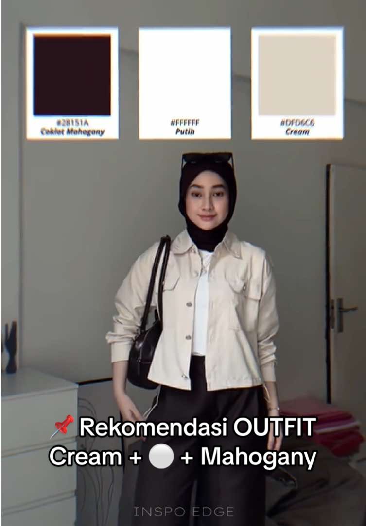 The power of #colortheory -  Belajar Color Theory untuk Fashion Wanita : Dalam fashion, color theory membantu kita memadukan warna supaya outfit terlihat serasi. Secara umum, ada beberapa tipe kombinasi warna: 1️⃣ Monochromatic → satu warna dasar dengan gradasinya (misal: beige, cream, cokelat muda). 2️⃣ Analogous → warna yang bersebelahan di roda warna (contoh: cokelat – mahogany – merah bata). 3️⃣ Complementary → warna yang saling berseberangan (contoh: cokelat dipadukan dengan biru). 4️⃣ Triadic → tiga warna dengan jarak sama di roda warna (contoh: cokelat, olive green, dan navy). 5️⃣ Neutral Palette → perpaduan warna netral yang timeless (putih, cream, cokelat, hitam, grey). 📌 Contoh pengaplikasian dengan warna pilihanmu: Cream & Putih masuk kategori neutral palette → bikin tampilan ringan, clean, dan modern. Cokelat (earth tone) → bisa masuk monochromatic kalau dipadukan dengan cream/beige, memberi depth. Mahogany (red-brown) → sering dipakai di analogous scheme bersama cokelat & cream, menghasilkan nuansa hangat dan elegan. Hasil akhirnya: perpaduan cream + putih + cokelat + mahogany = look yang classy, warm, dan sophisticated tanpa terlihat berlebihan. 🤍🤎🍂 DETAIL OUTFIT 👉🏻 klik link bio Atasan: Kode A 15 Bawahan: Kode A 16 Pashmina : Kode A 14 Tas : Kode A 12 Sc: inikiranaaa__ #fashion #tipsandtricks #tipsfashion #mixnmatch 