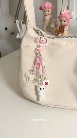 Keychain cute 𐔌՞. .՞𐦯 #keychain #keychaincute #keychaincat #keychainaesthetic #keychaingemes 