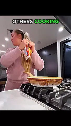 Others cooking vs Last guy #trollface #us #shorts #trollface 