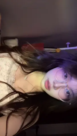 Cầm tay em i