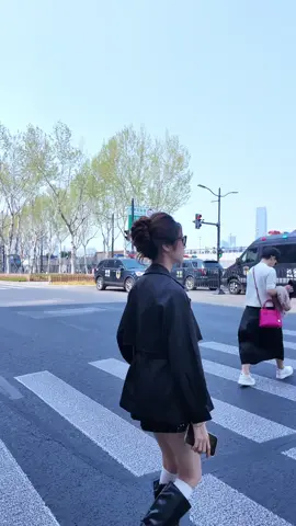 #shanghai #vietnamgirl #xuhuongtiktok Chuẩn bị đi tiếp thôi 👍