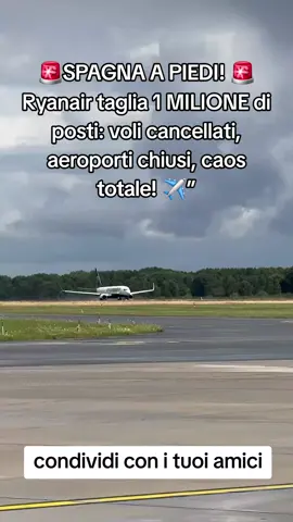 😱 Ryanair fa le valigie dalla Spagna regionale! Quando Aena alza le tasse, Ryanair risponde tagliando voli: 1 MILIONE di posti in meno per l’inverno 25/26. ❌ Base di Santiago chiusa (200 milioni bruciati). ❌ Stop voli su Vigo e Tenerife Nord. ❌ Valladolid & Jerez chiusi per tutta la stagione. ❌ Tagli pesanti su Saragozza (-45%), Santander (-38%), Asturie (-16%), Vitoria (-2%). ❌ 36 collegamenti cancellati con Canarie e regioni spagnole. Tradotto: aeroporti regionali sempre più vuoti e viaggiatori con meno alternative ✈️ Ancora una volta, il governo spagnolo e Aena fanno la loro mossa… e la Spagna regionale resta a piedi 🚫 🌍 @la.plebea 🌍 🌍 @la.plebea 🌍 🌍 @la.plebea 🌍 #ryanair #spagna #viaggiare #turismo #voli 