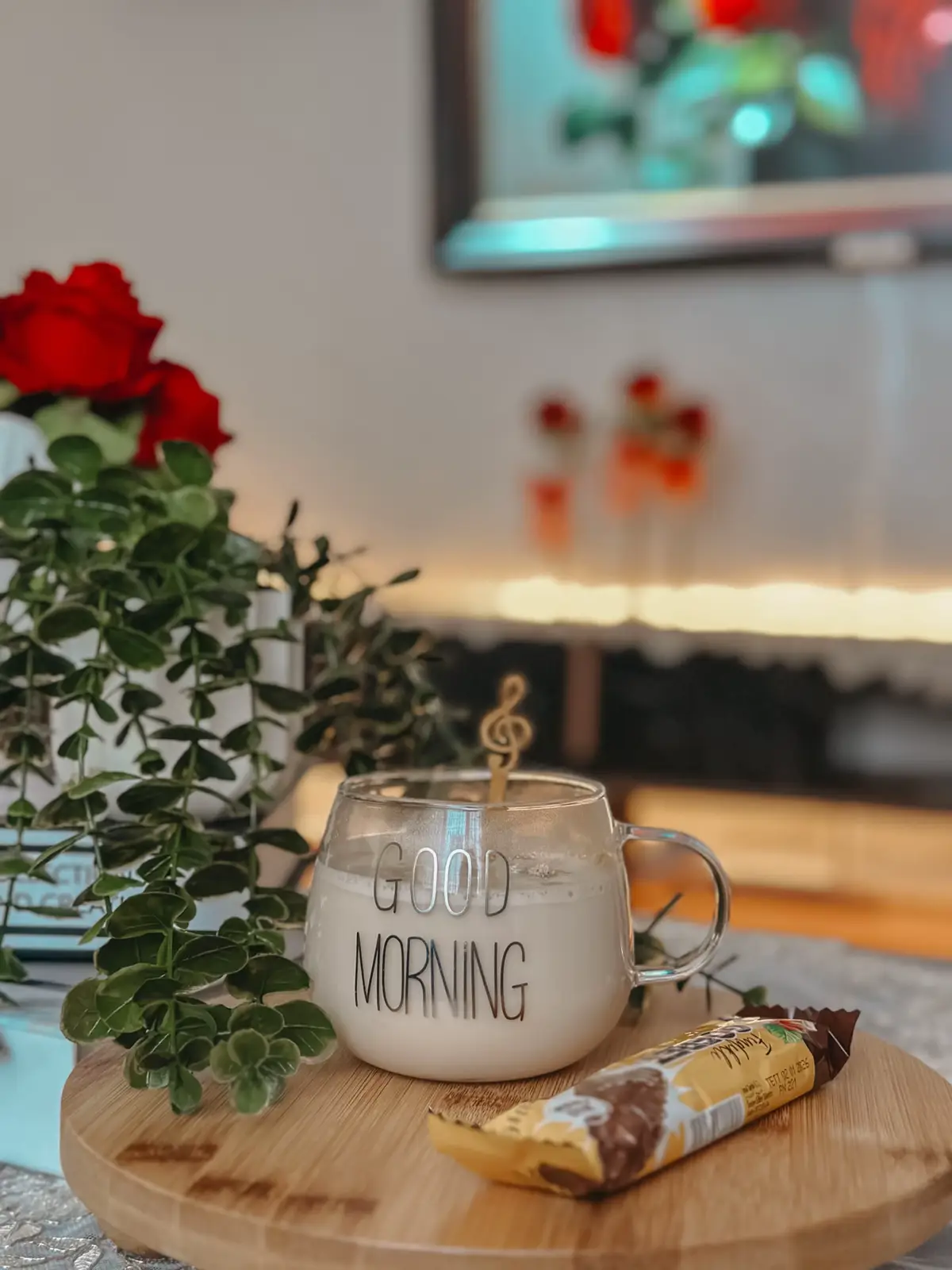 أيامٌ سَعِيدةٌ أركُضُ فِي رِحابِتهَا وَ أودُ أن لآ ألتَفت.🤍🤍🤍 