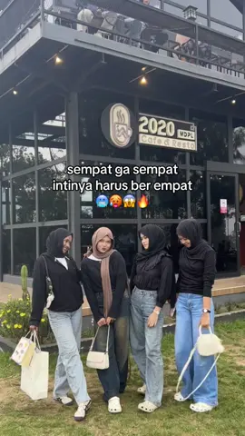 #masukberanda #tawangmangu #funtasticfours #fyp #sbsebel 