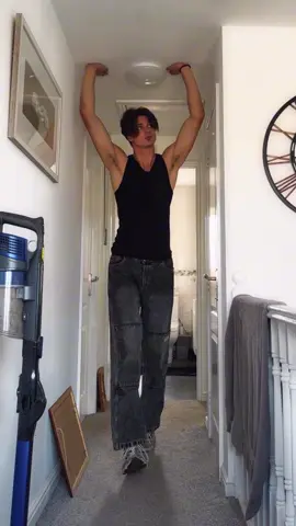 Proof that I’m tall and I don’t just live in a tiny house 💔