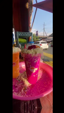 Nyempetin take video meskipun apa adanya 🙂‍↔️ #minumanviral #smoothies #kalisat #trend #Jualan 