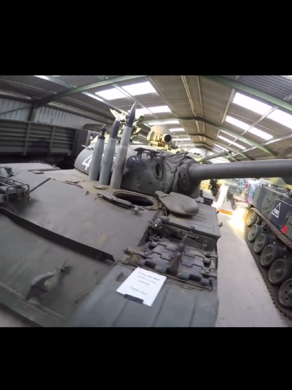 none of them like war thunder😭 #warthunder #fyp #warthundertiktok #warthundermemes #warthundercommunity 