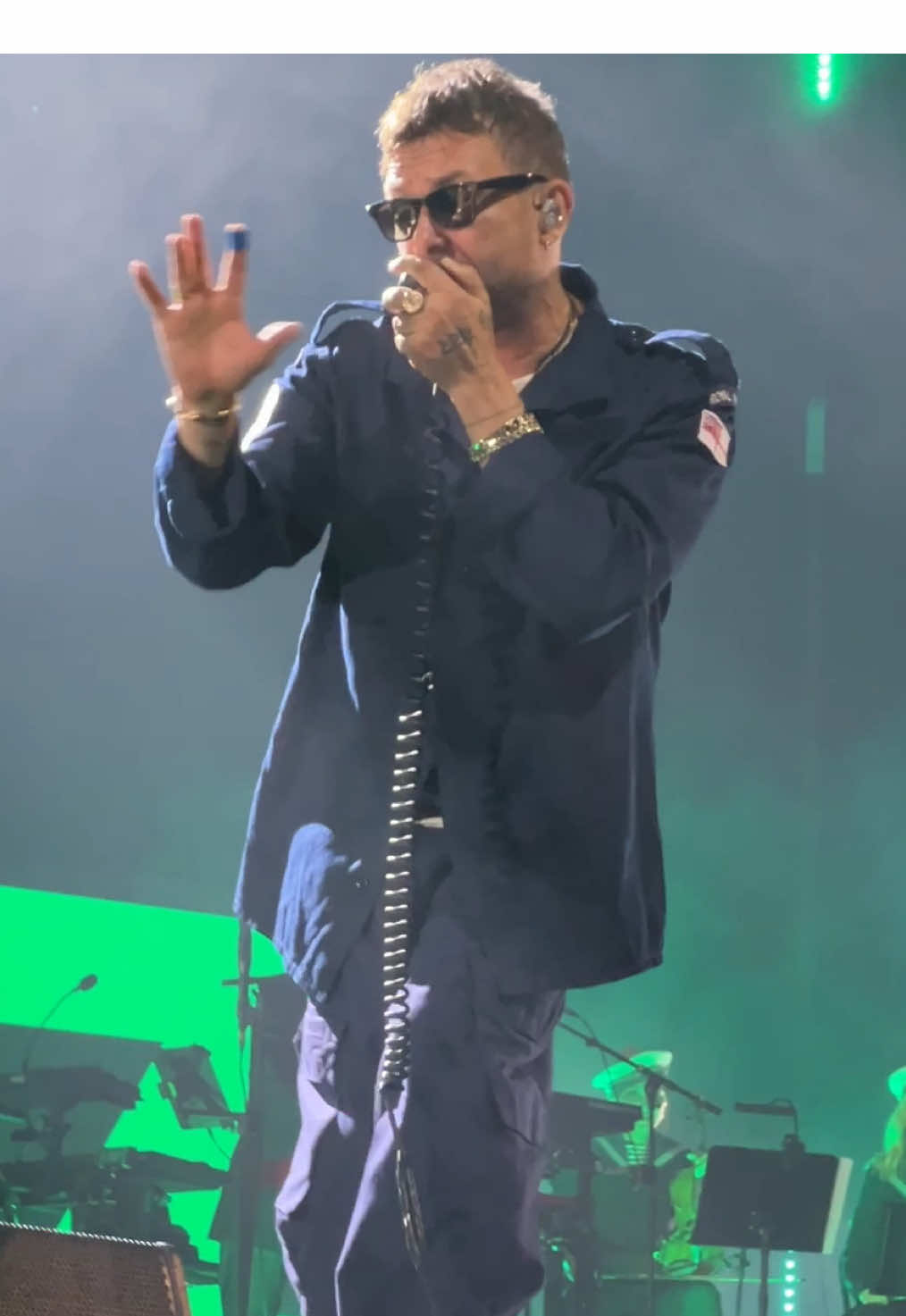 Gorillaz Plastic Beach Album Live at Copper Box Arena London, 02/09/2025 Rhinestone Eyes #gorillaz #gorillazlive #damonalbarn 