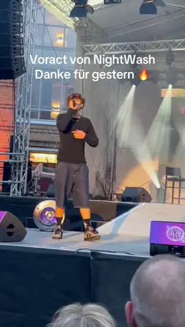#nightwash #atzeschröder #fyp #viral  Das erste Mal „How It Ends“ live vor buchholzer Publikum