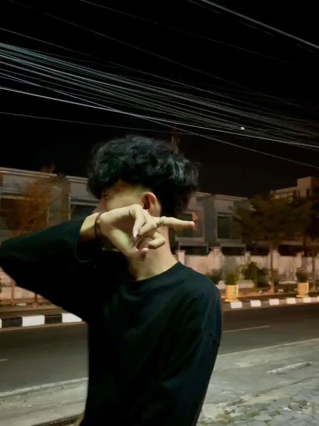 🖤😬#noface #posefotocowobiargamatigaya #posebarudak 