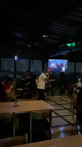 Tonight Live Music at Asakusa Rooftop @Mimaru Hotel Jakarta  #jakartahits #mimaruhoteljakartamanggabesar #jakartakeras #mimaruhoteljakarta #mimaruhoteljakarta 