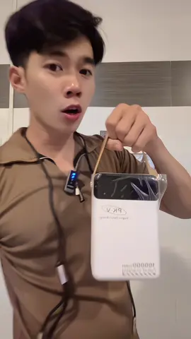 Sạc dự phòng 100.000mAh #sacduphong #sacduphongsieudungluong #sacnhanh#tramsac #chusureview 