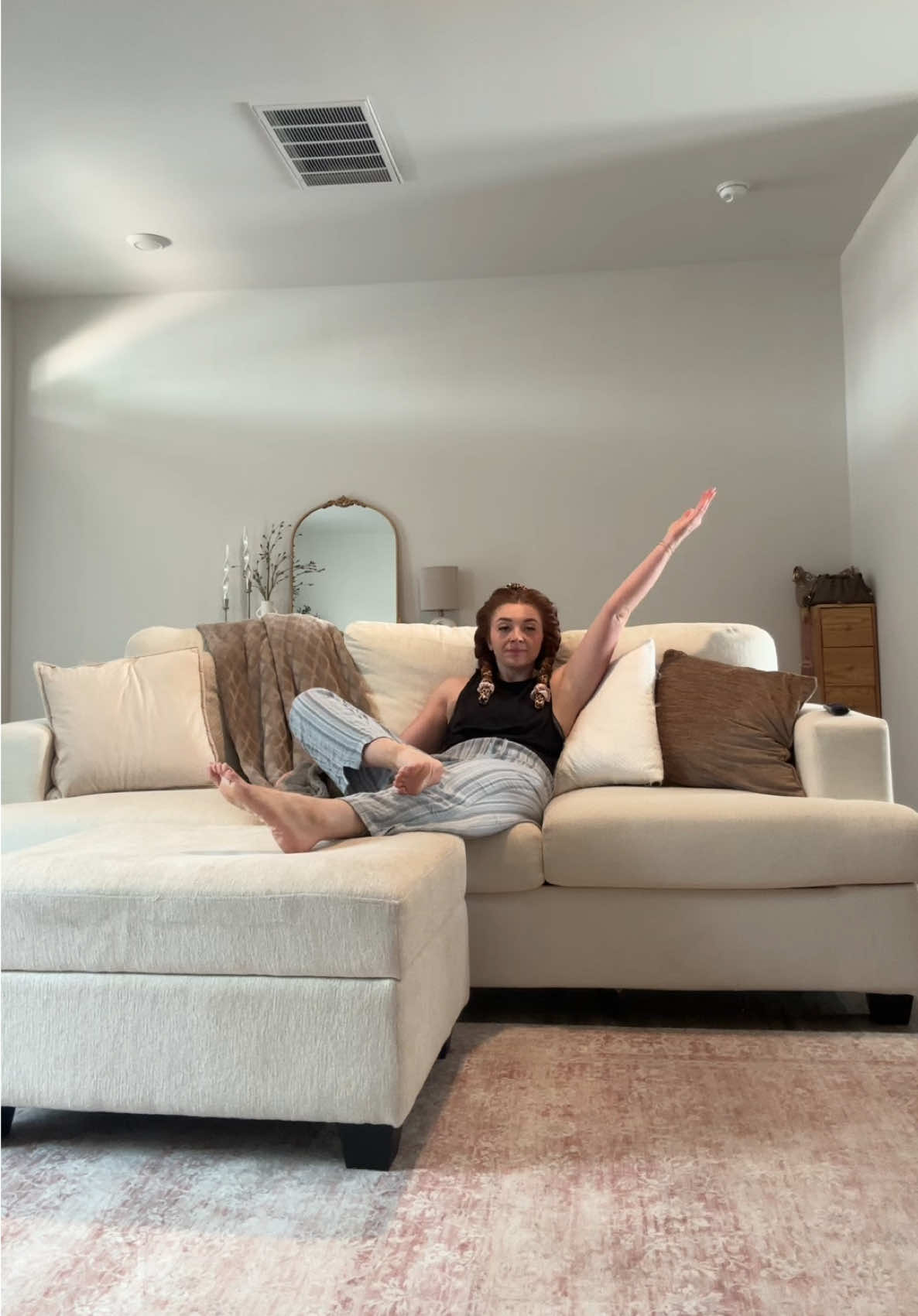 Wanted to wait to give a real review. This Amazon couch does justice for a single momma. #amazonfinds #amazonmusthaves #amazonfavorites #homedecor 